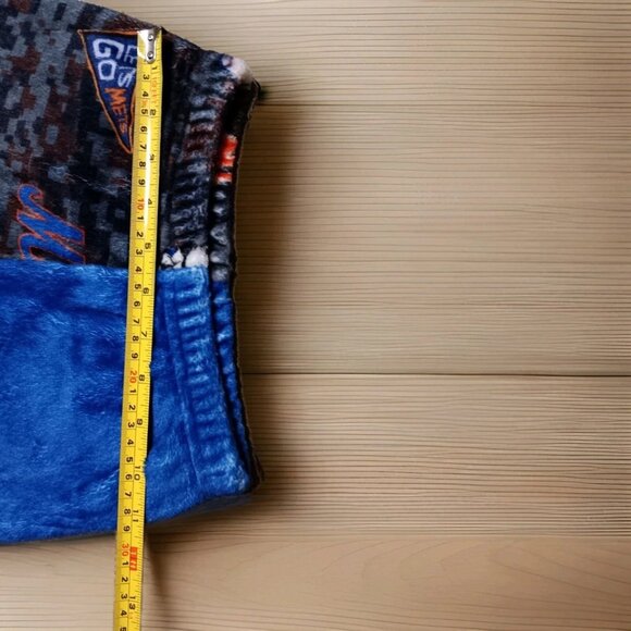 Boys Mets winter hat, stretch gloves and soft pajama pants - Picture 8 of 11